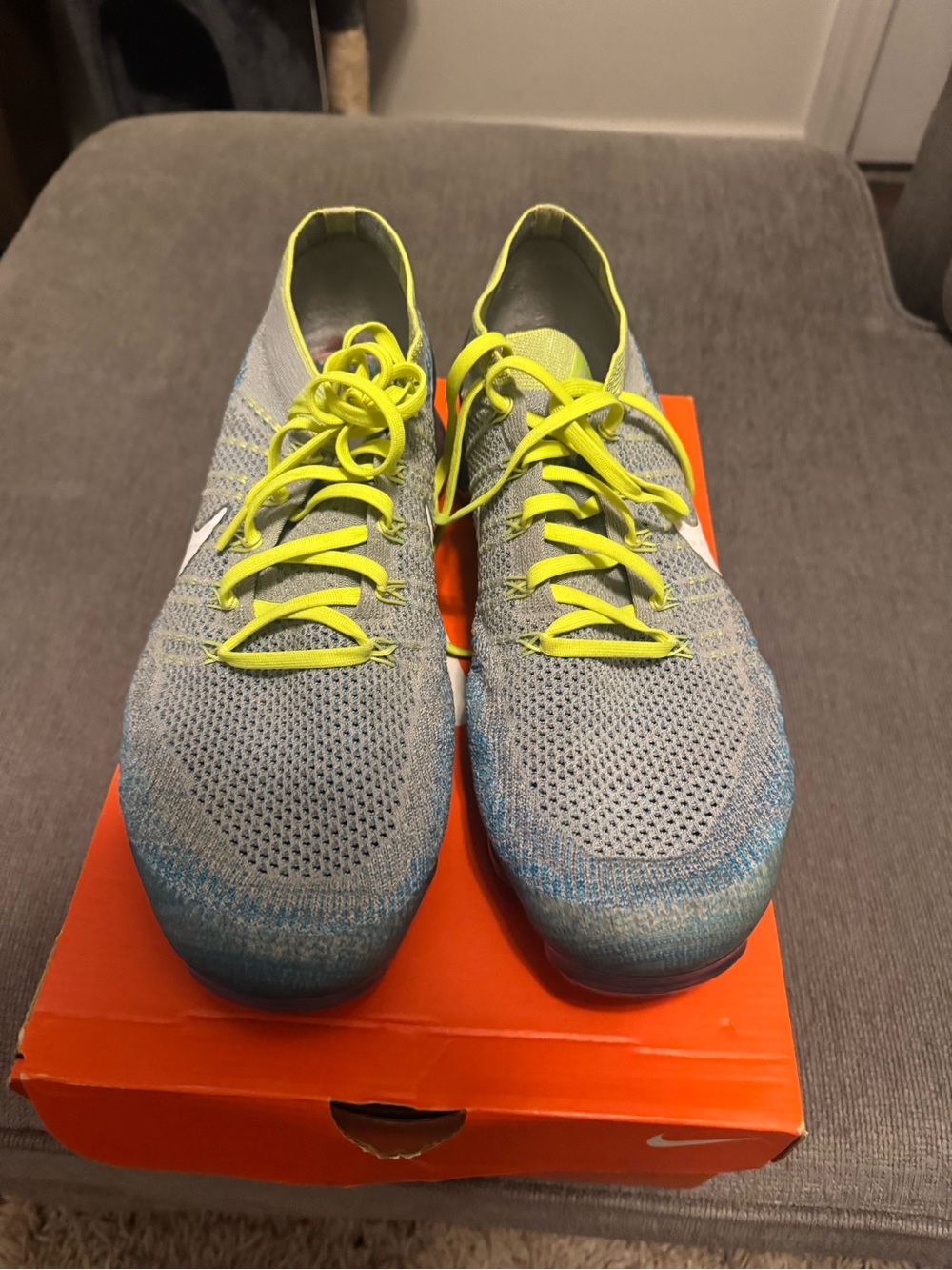 Nike Men's Flyknit Running Shoes - Gray with Neon Yellow